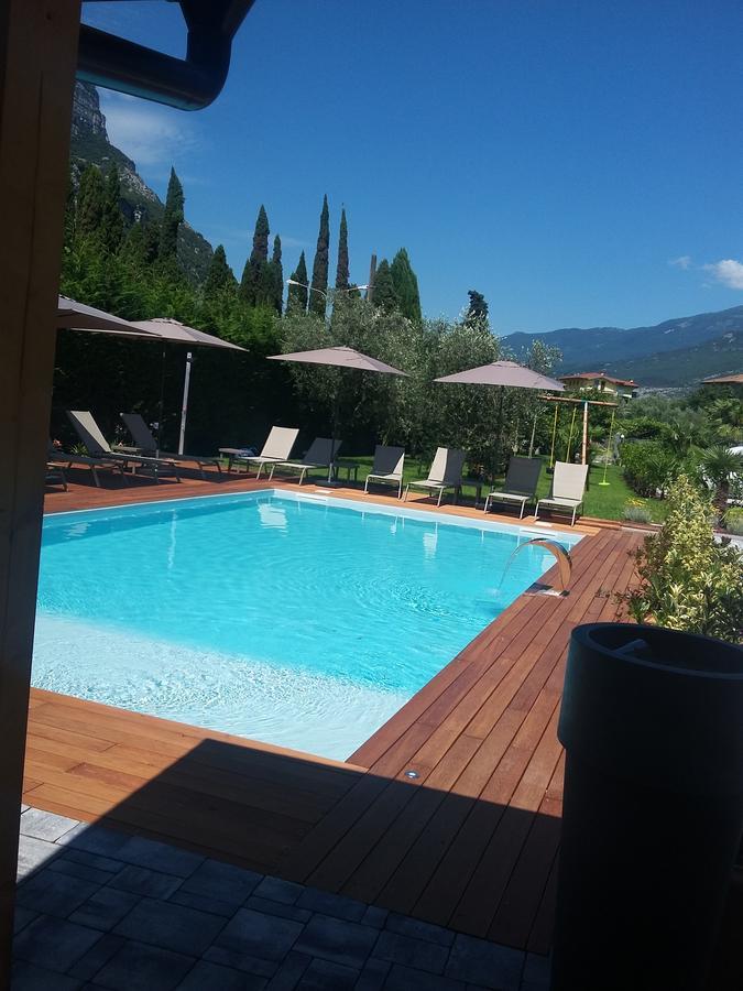 B&B Ai Colli Dro Luaran gambar